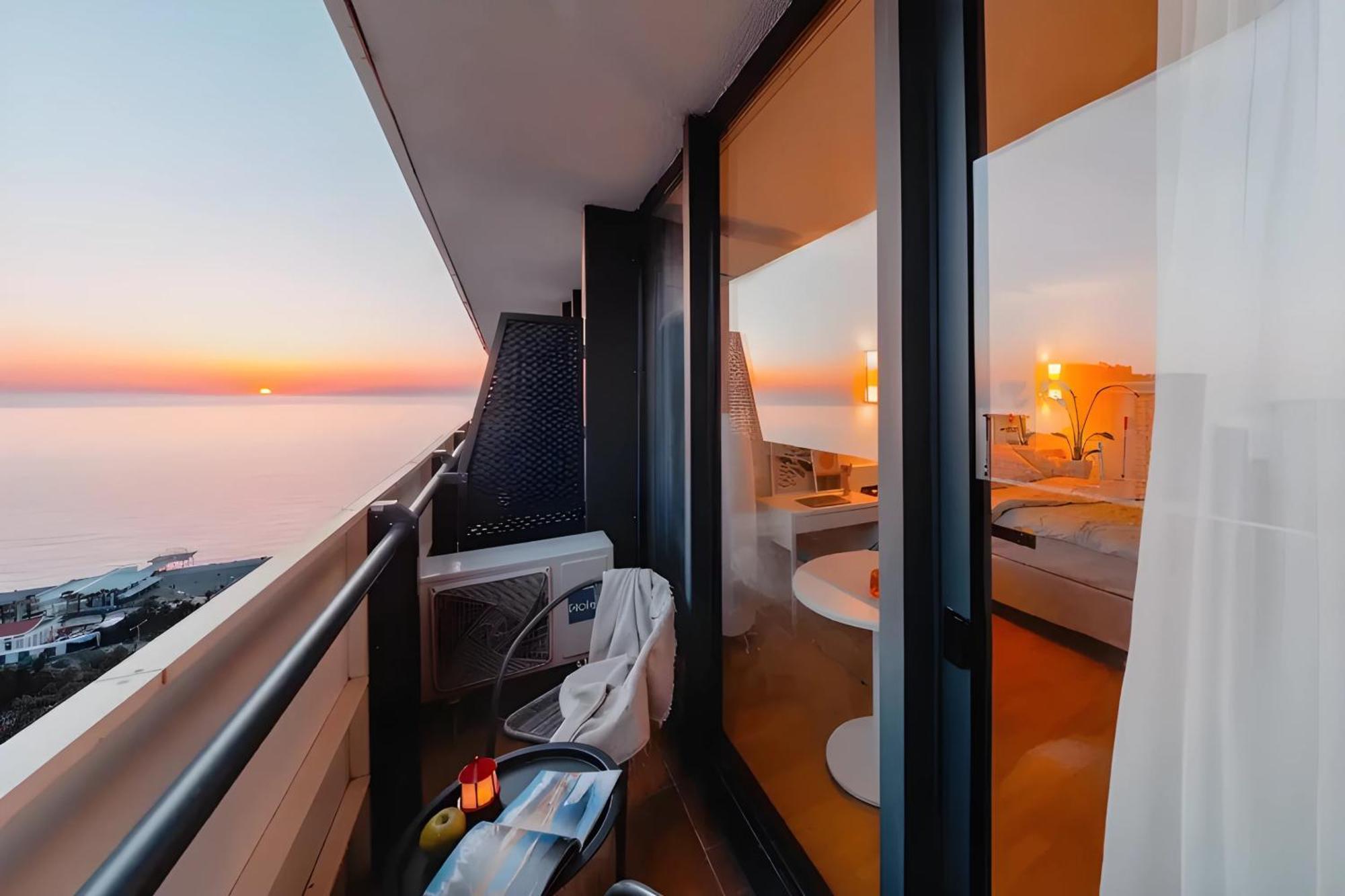 באטומי Luxury Orbi City Sea View Aparthotel מראה חיצוני תמונה