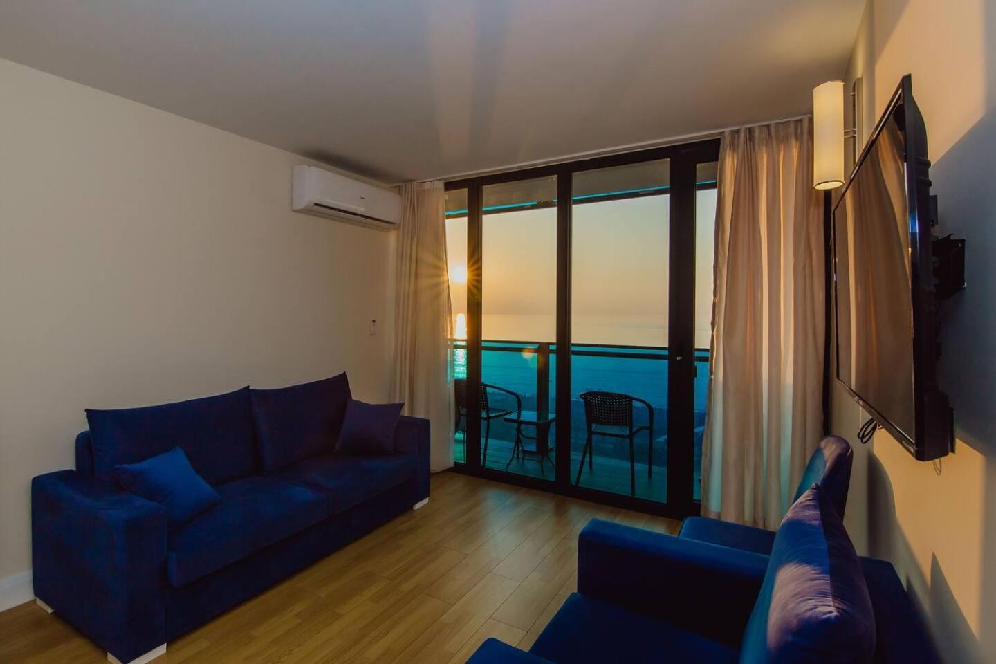 באטומי Luxury Orbi City Sea View Aparthotel מראה חיצוני תמונה