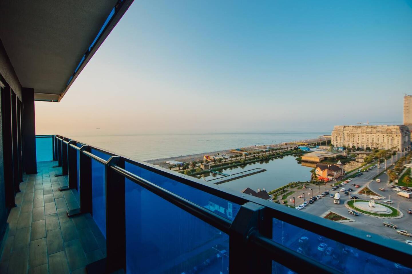 באטומי Luxury Orbi City Sea View Aparthotel מראה חיצוני תמונה